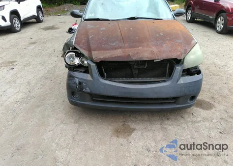 2005 Nissan Altima 2.5 S z USA, uszkodzony, nr VIN 1N4AL11D55C357446